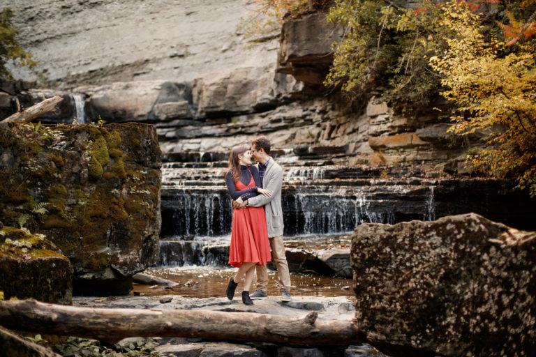 Niagara engagement session river waterfalls wedding photographer