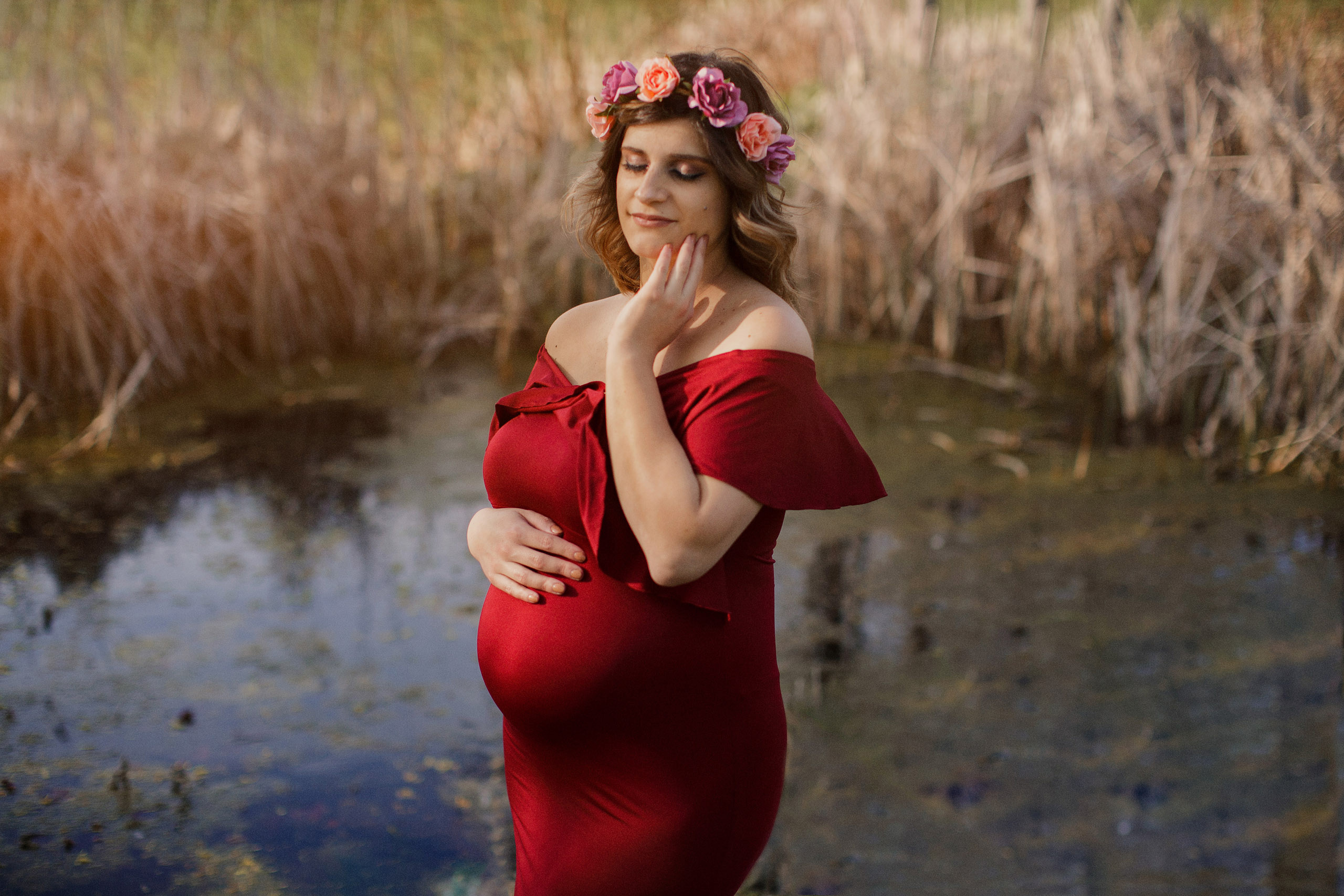 maternity photos niagara pregnant body type
