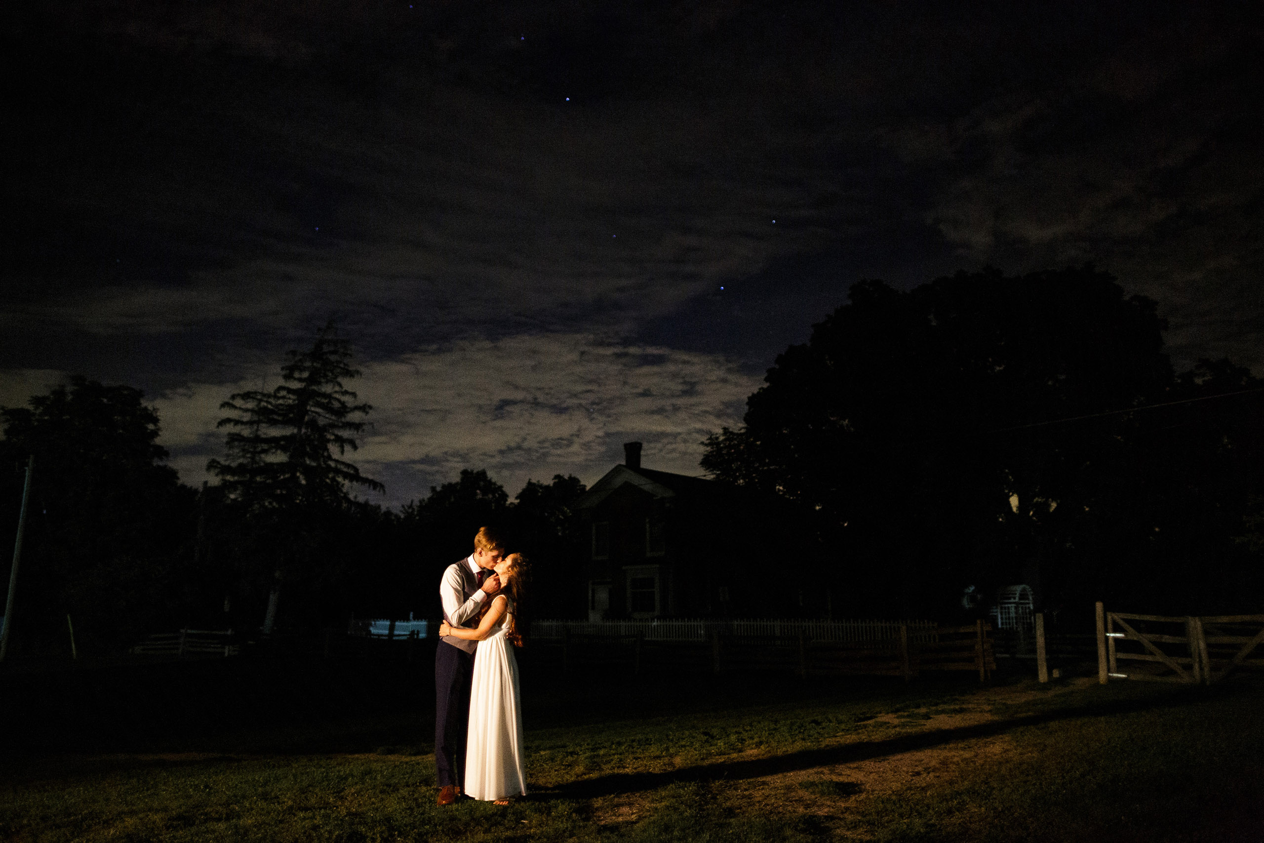 balls falls night wedding rustic barn stars wedding photographer brooker events