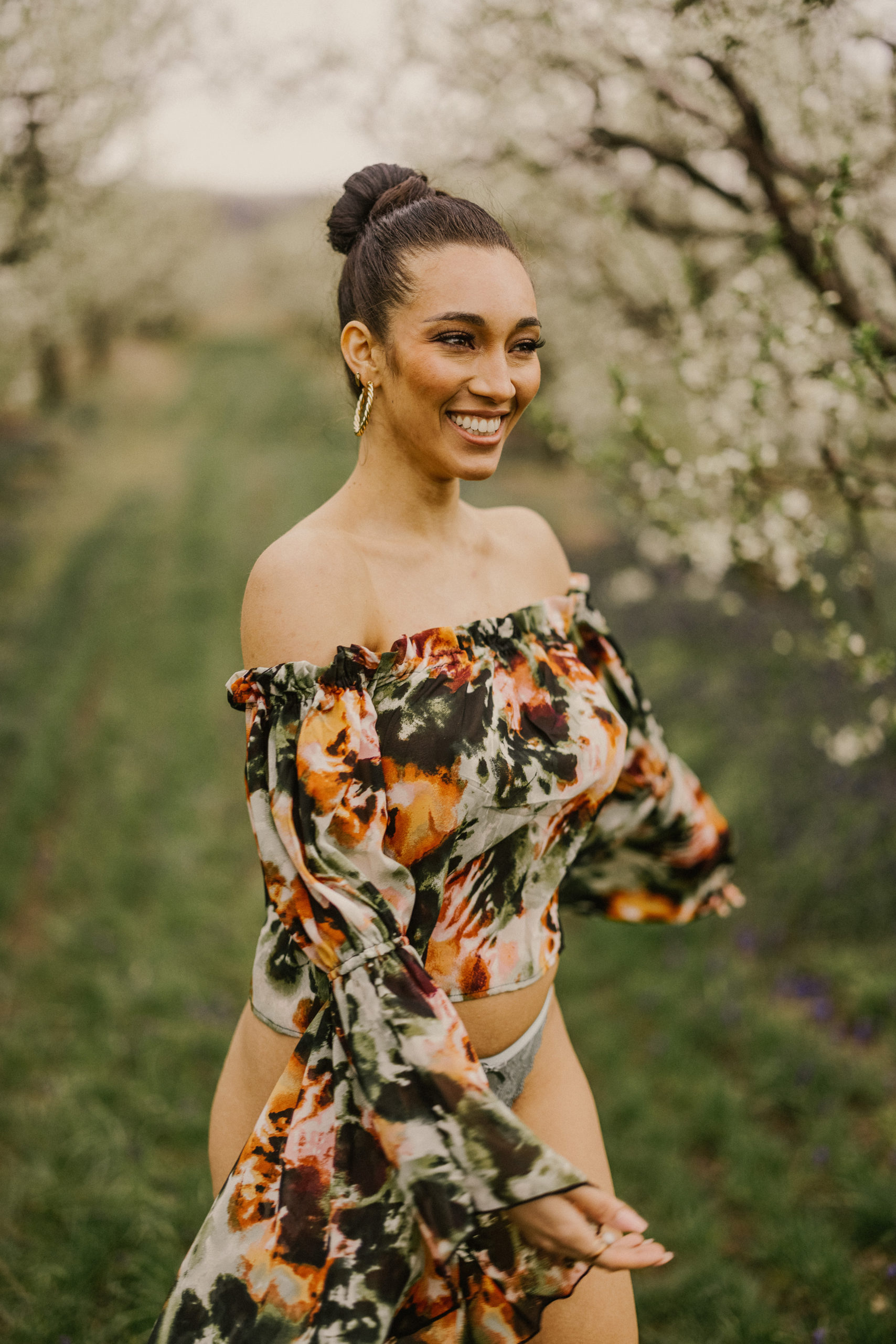 afterglow outdoor spring blossom boudoir intimate portrait niagara