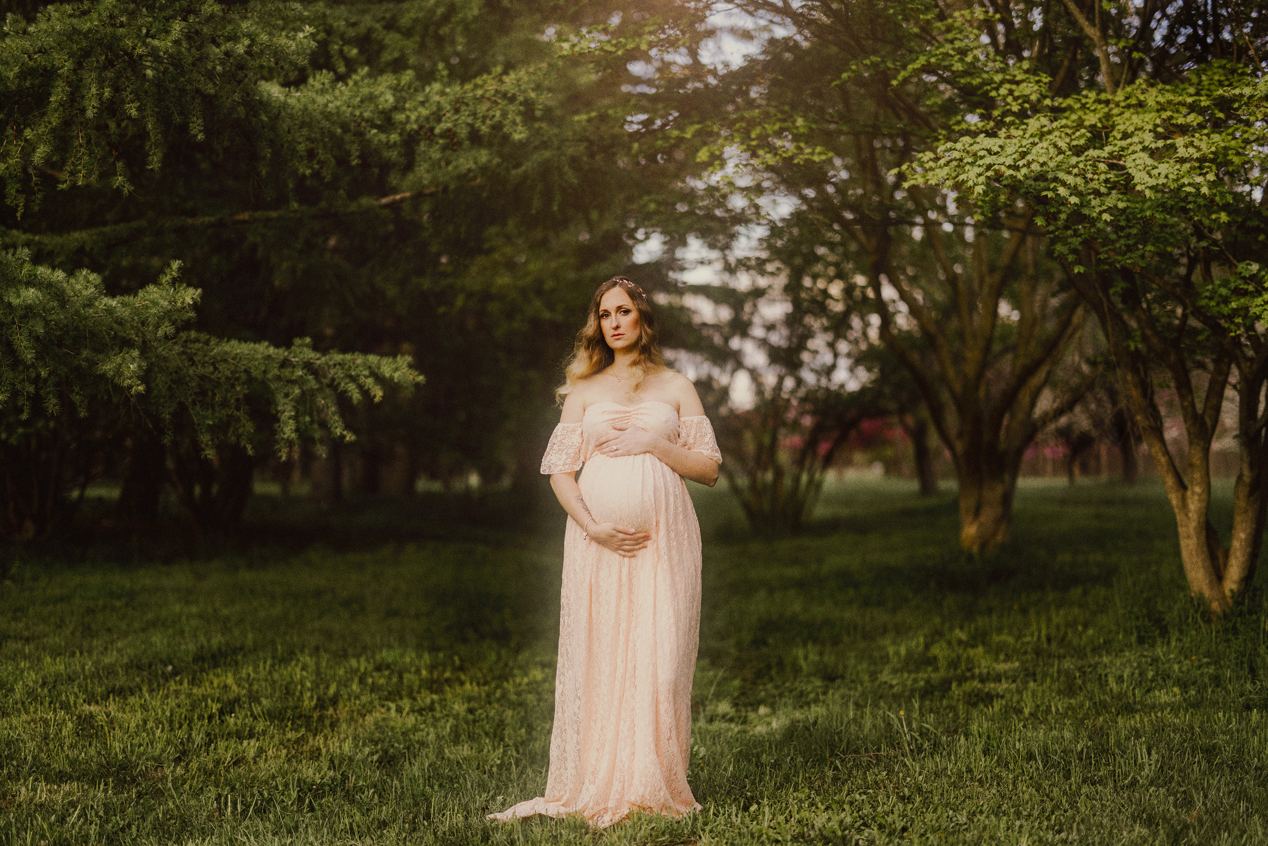 maternity pregnant photoshoots niagara film photographer afterglow images