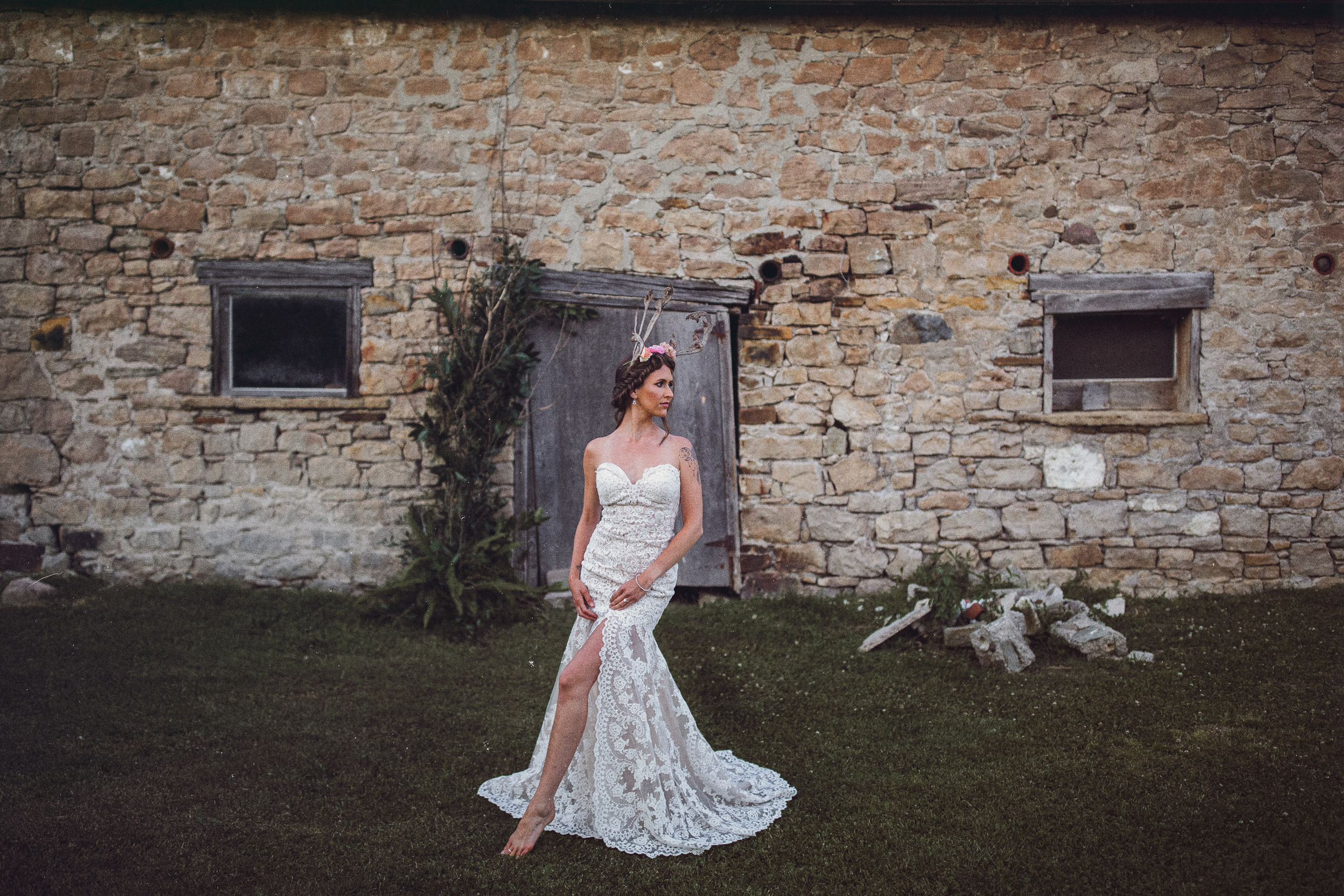 wedding inspiration cave spring barn vineland winery afterglow images