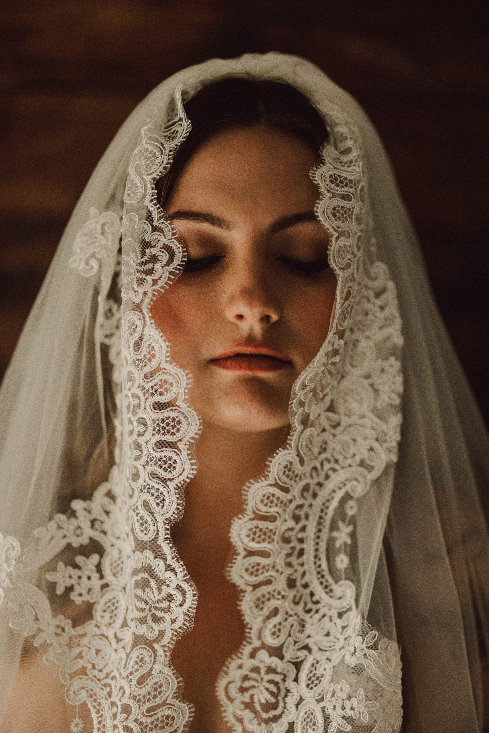 bride veil boudoir sensual niagara photography afterglow images