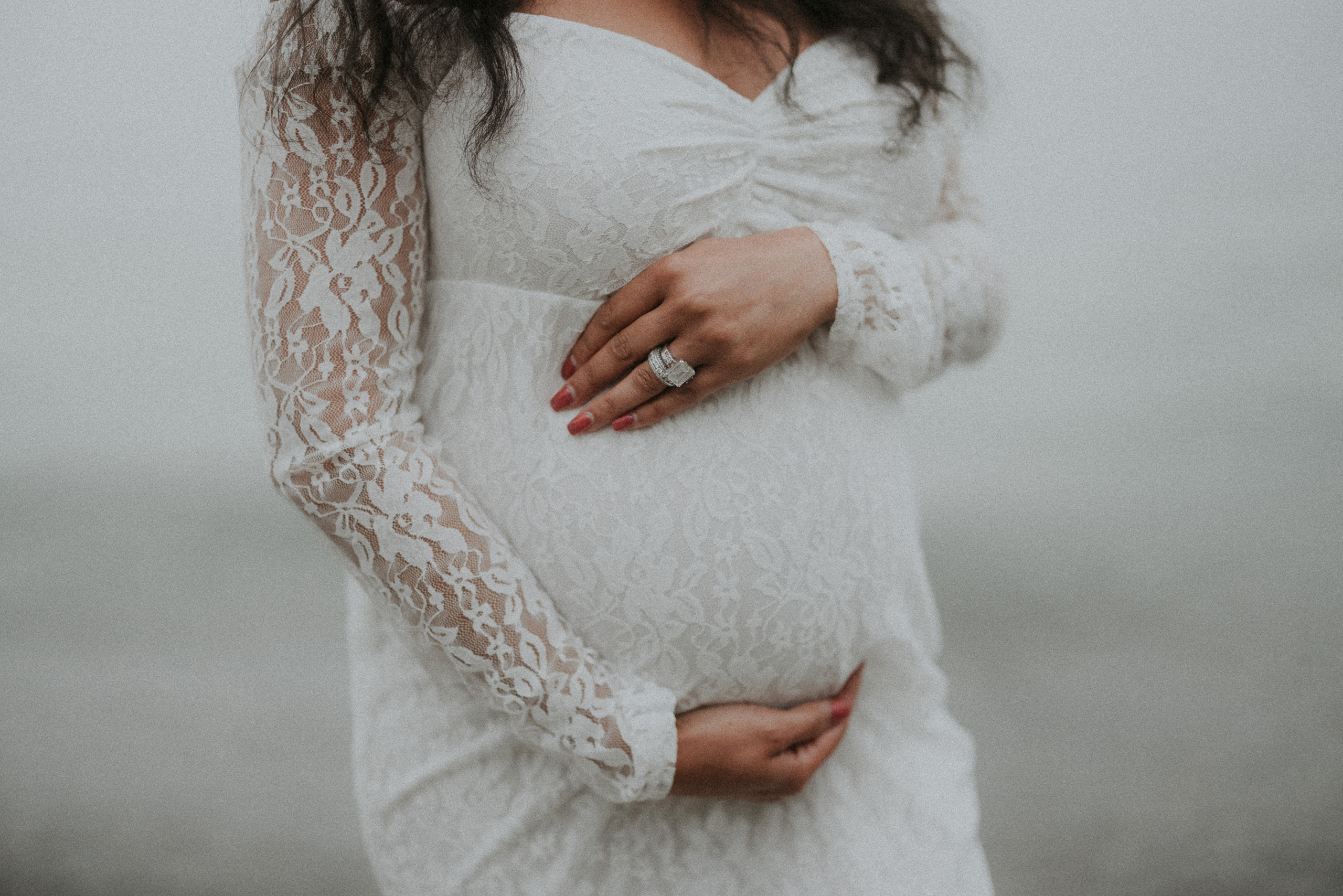 white lace gown beach maternity photos niagara