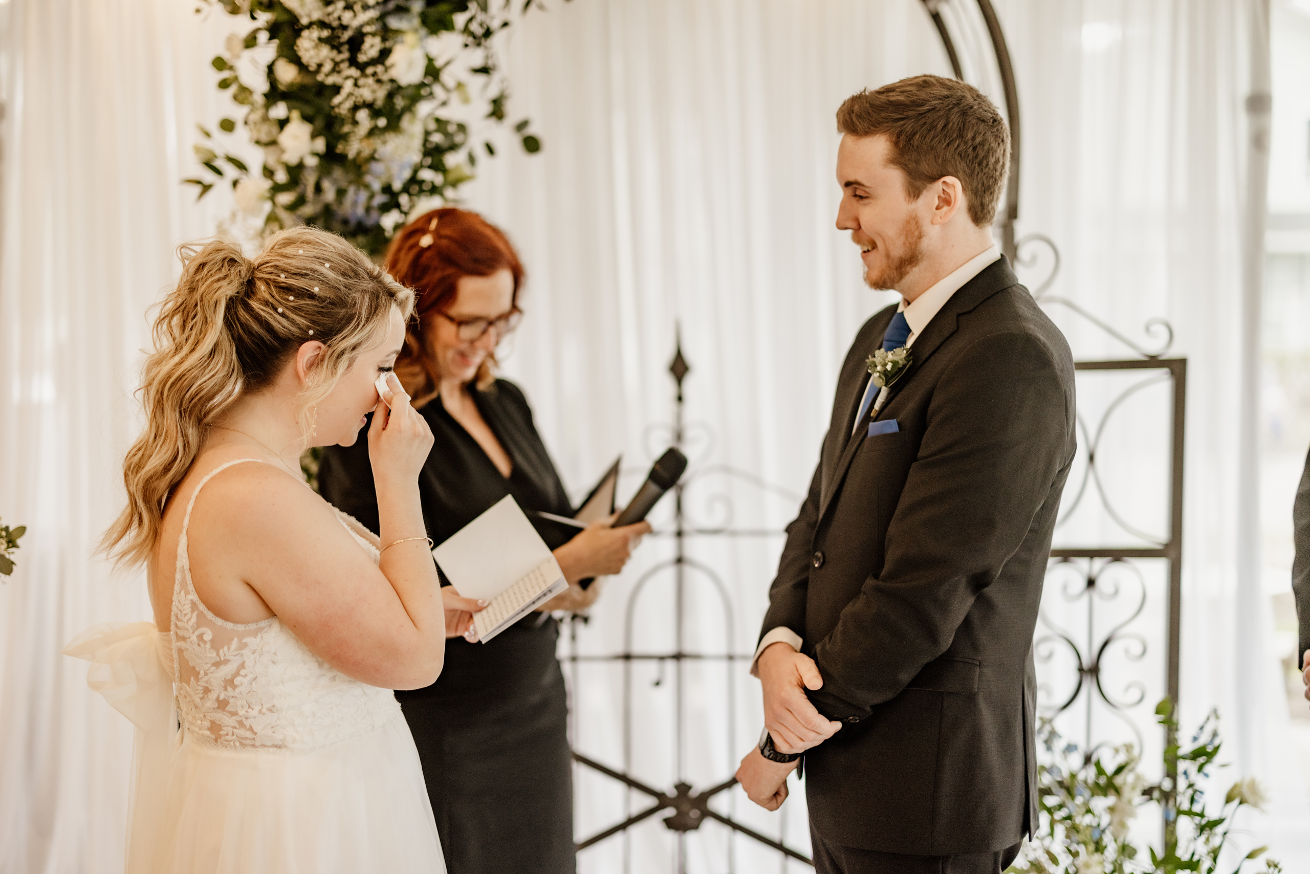 tears during wedding ceremony gate house photographer