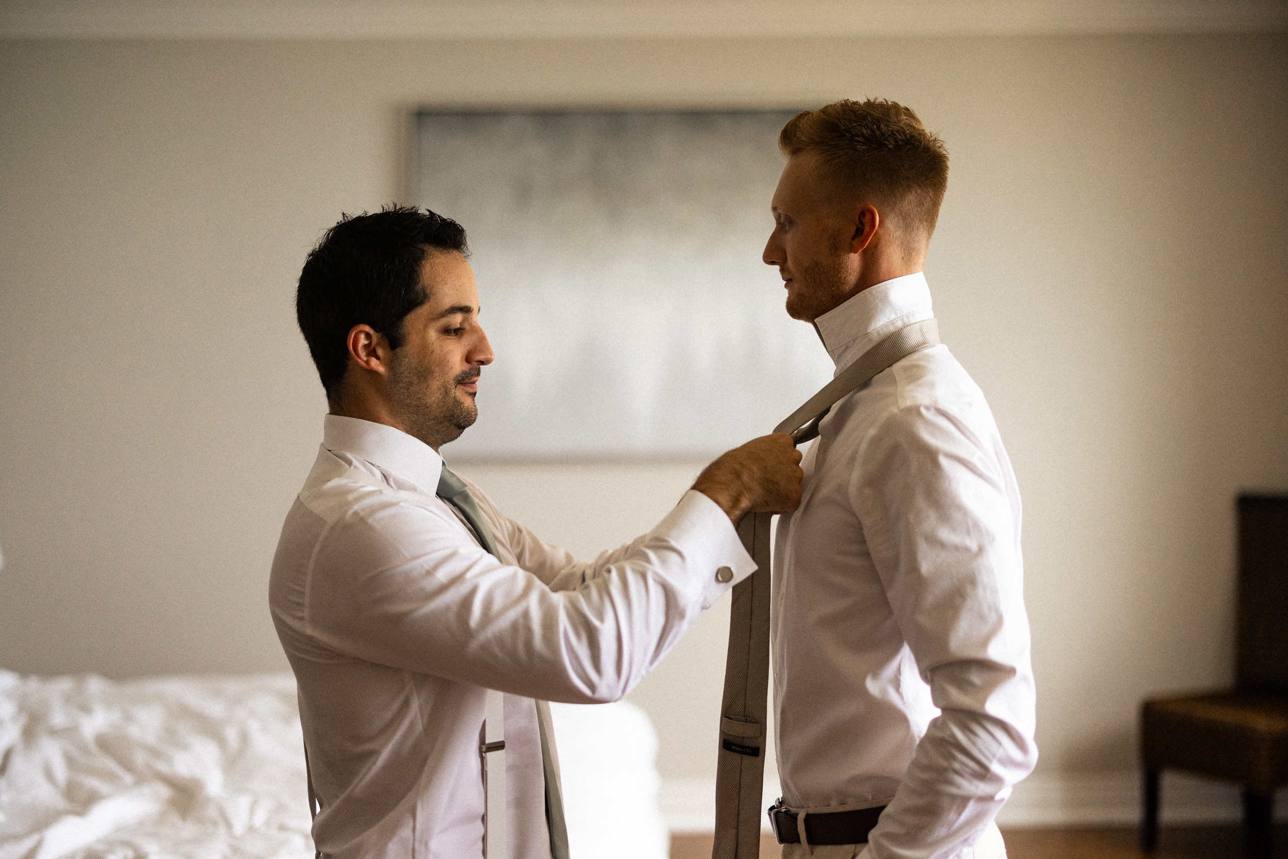 groom getting ready niagara wedding photographer