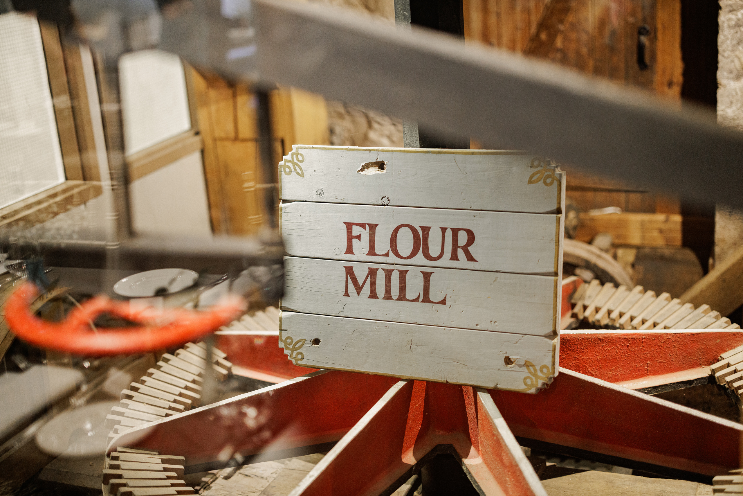 flour mill wheel in old room ancaster mill