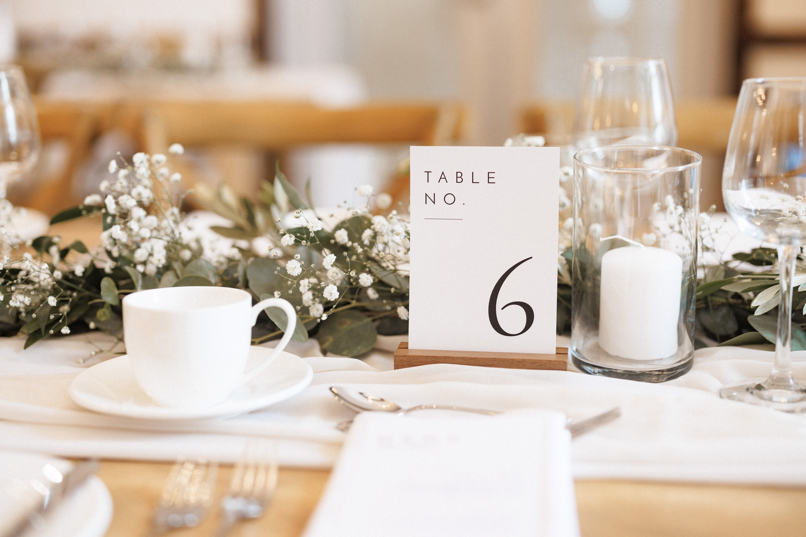 table decor barns at cave spring vineyard summer wedding