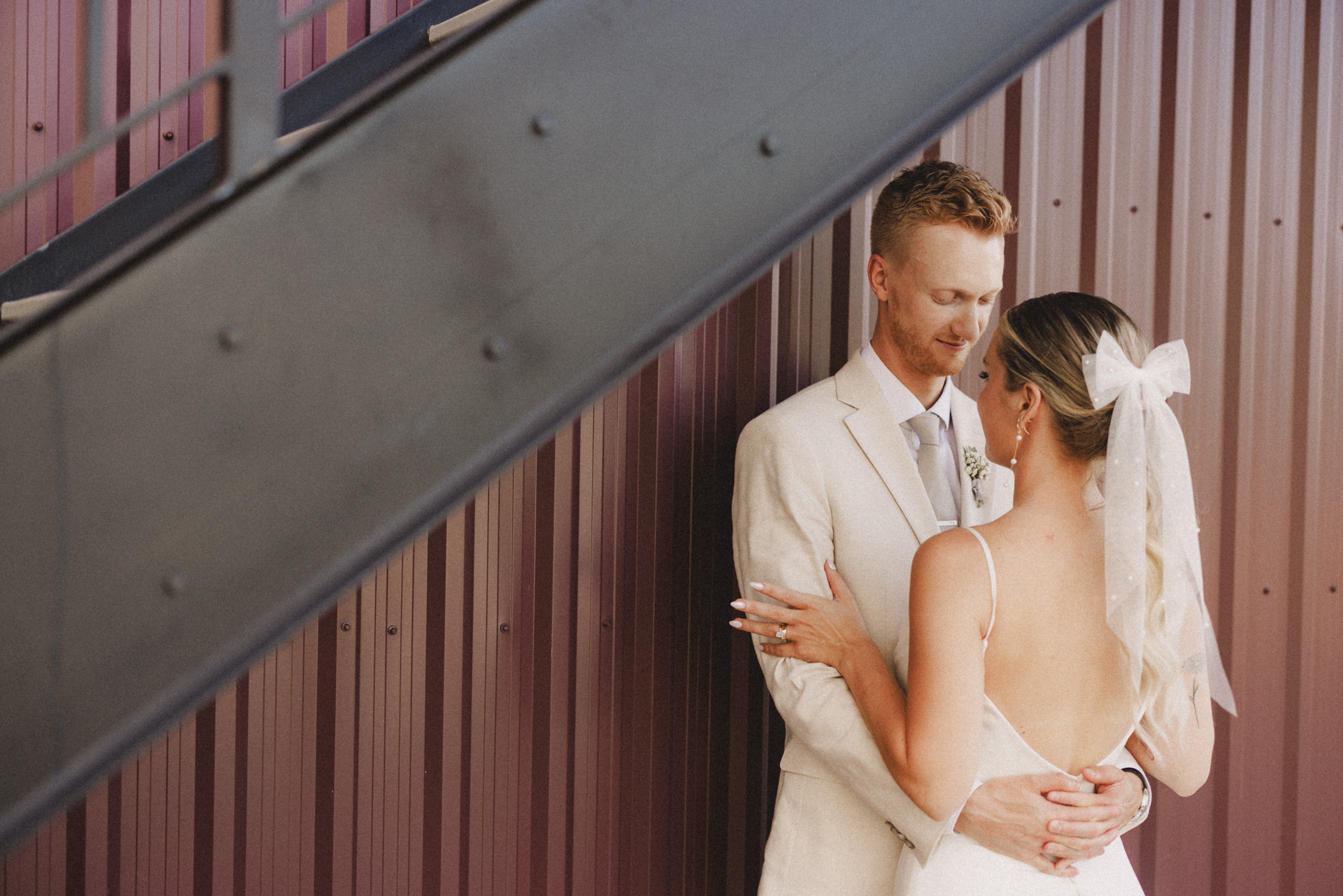 romantic summer wedding photos cave spring vineyard