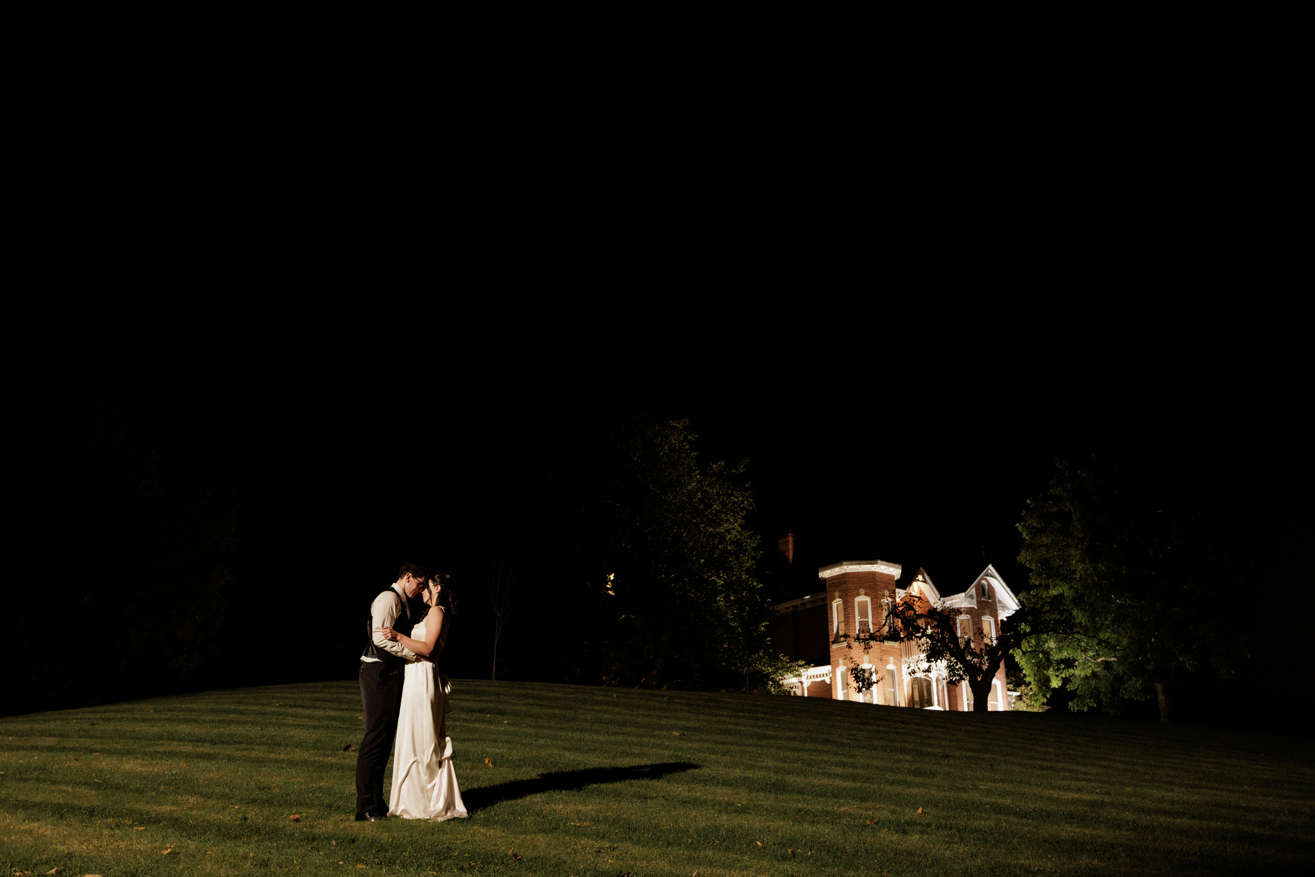 night time portraits wedding peninsula ridge winery afterglow im