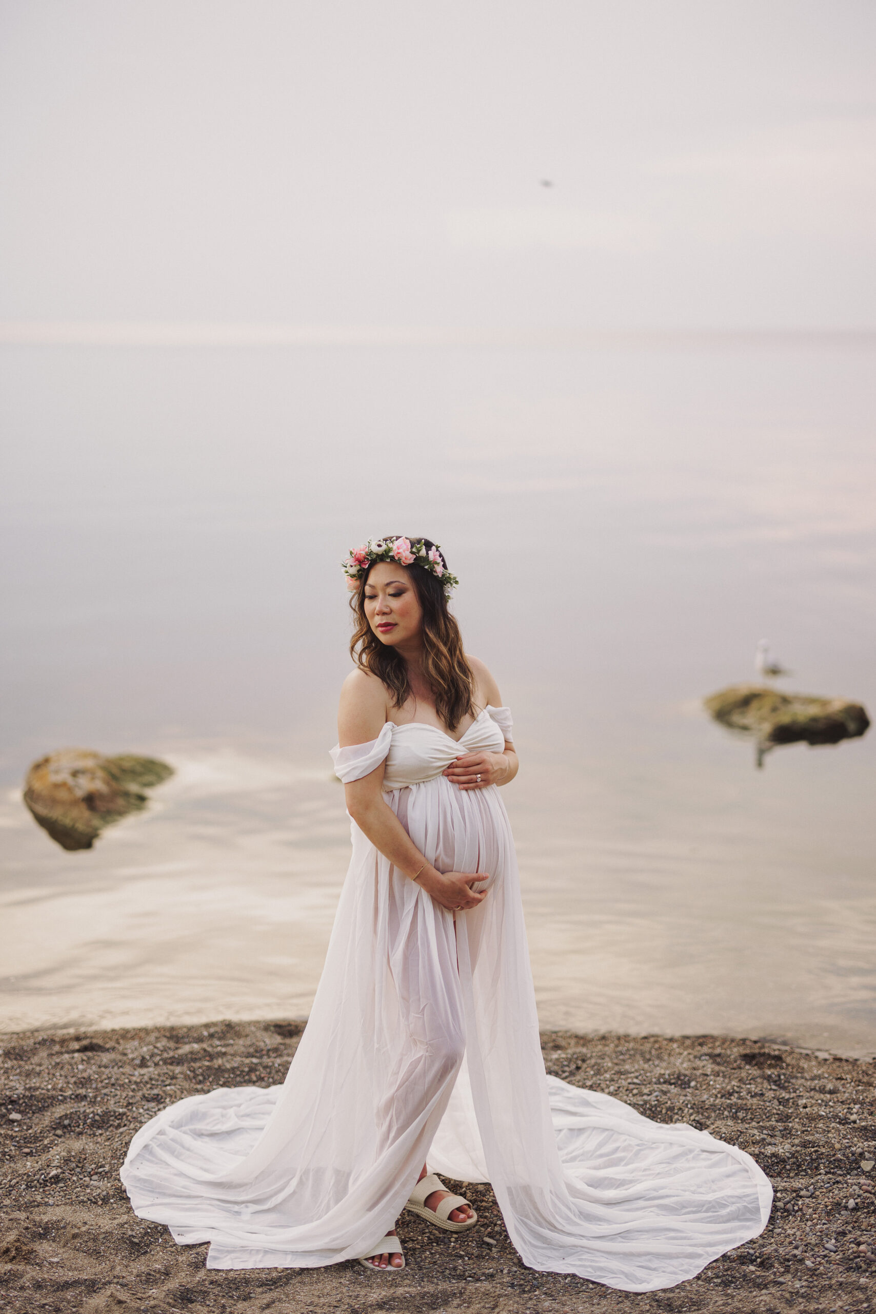 pastel beach maternity water pregnant niagara afterglow photogra
