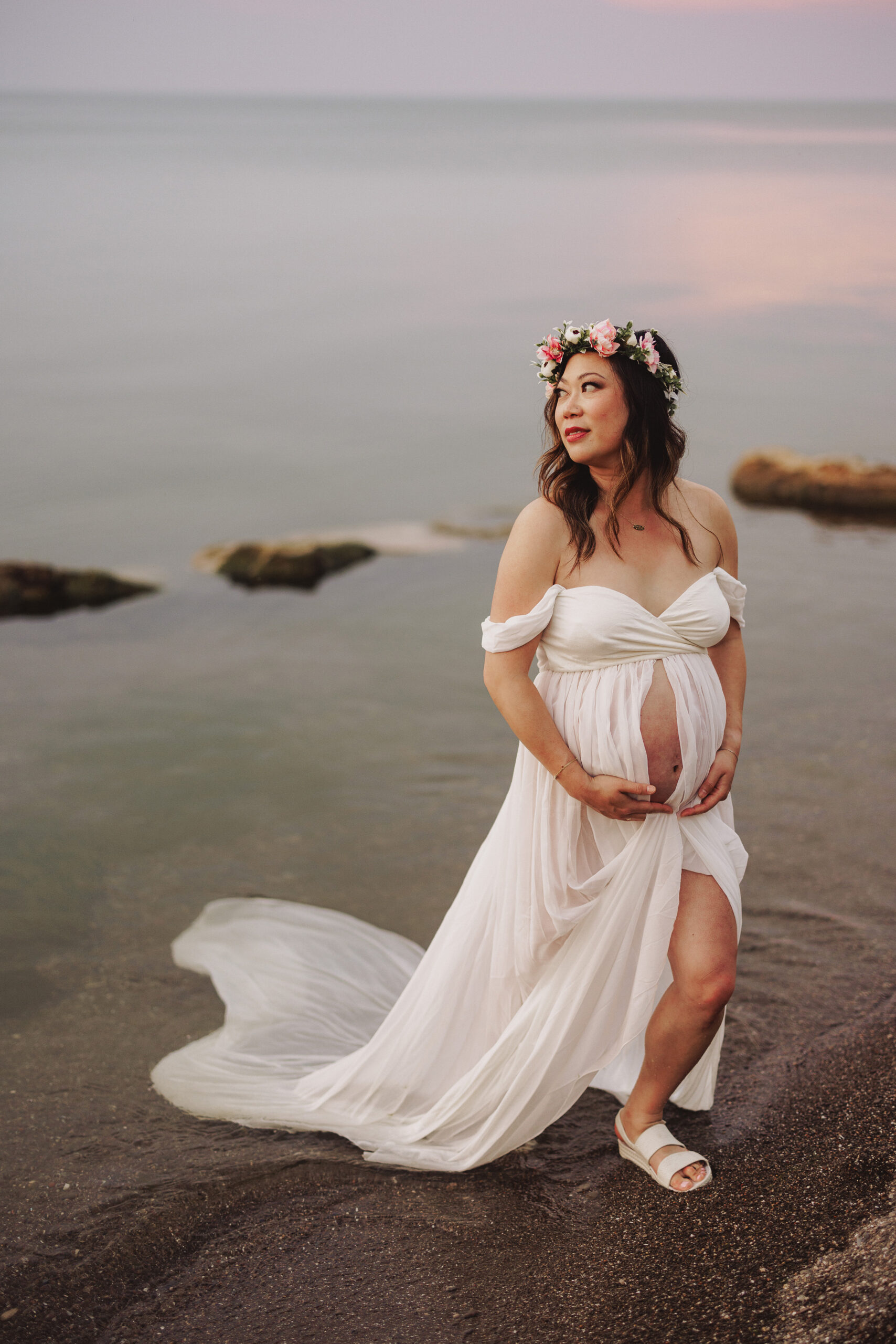 sunsert beach maternity session niagara afterglow images film ph