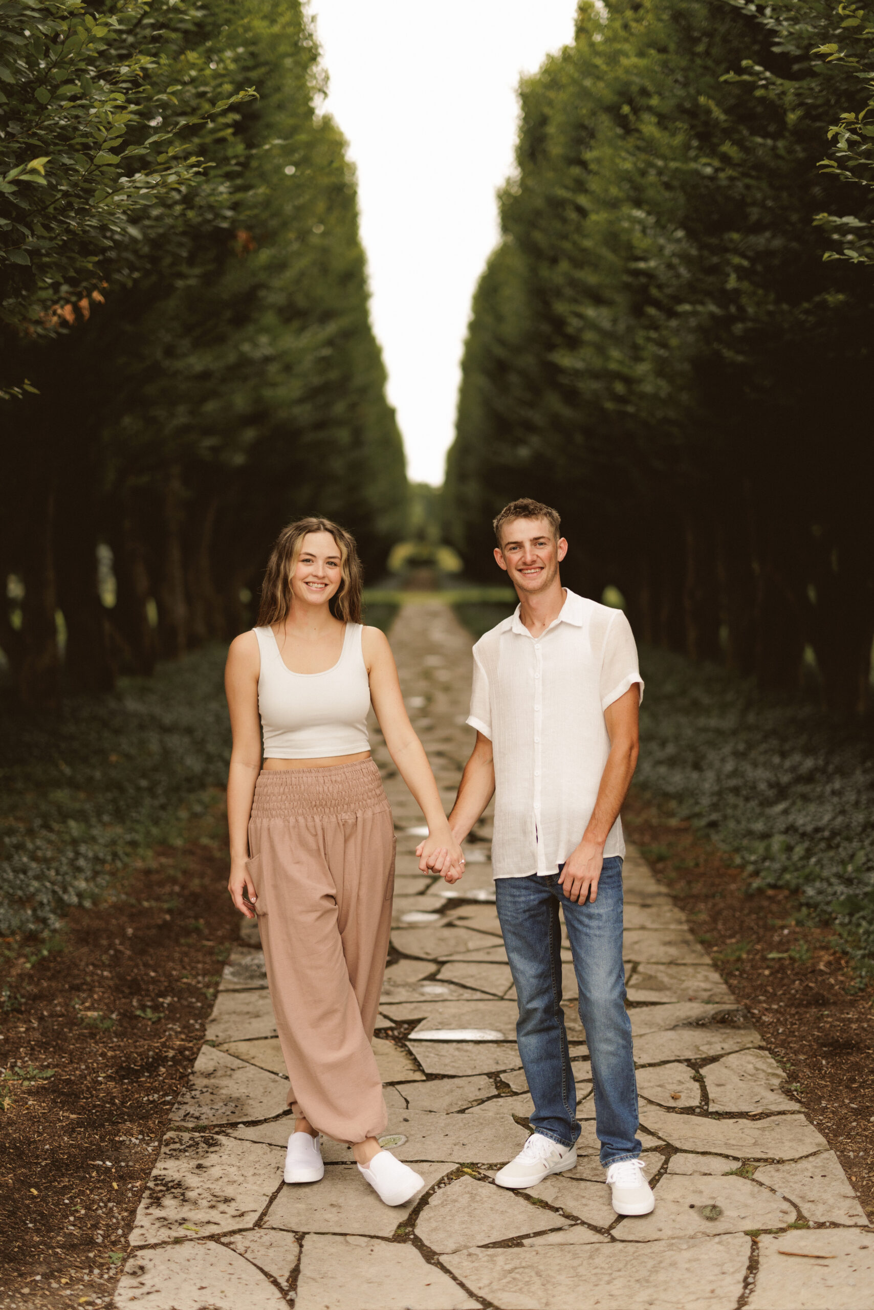 Niagara surprise proposal garden photography couple