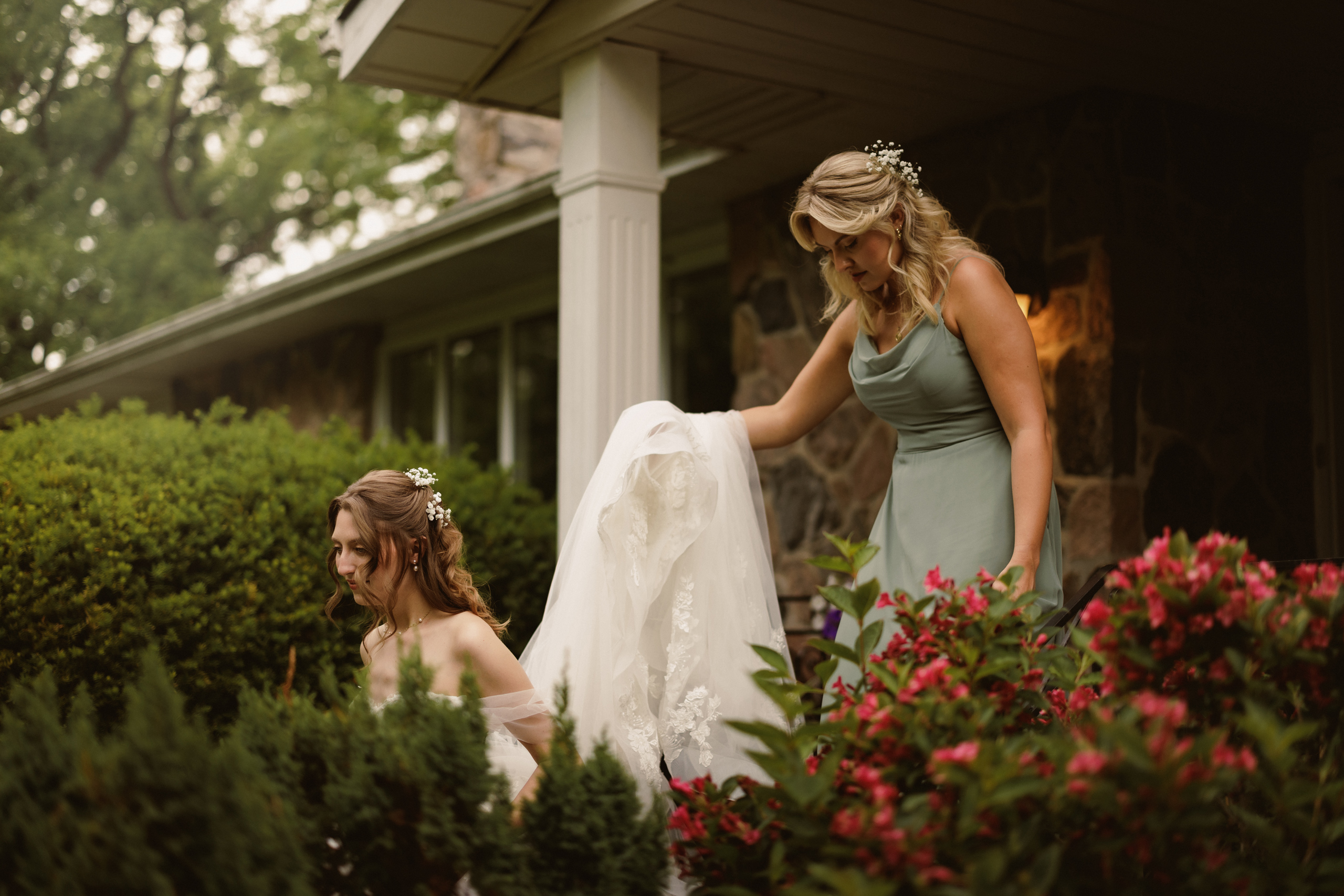 bride leaving house