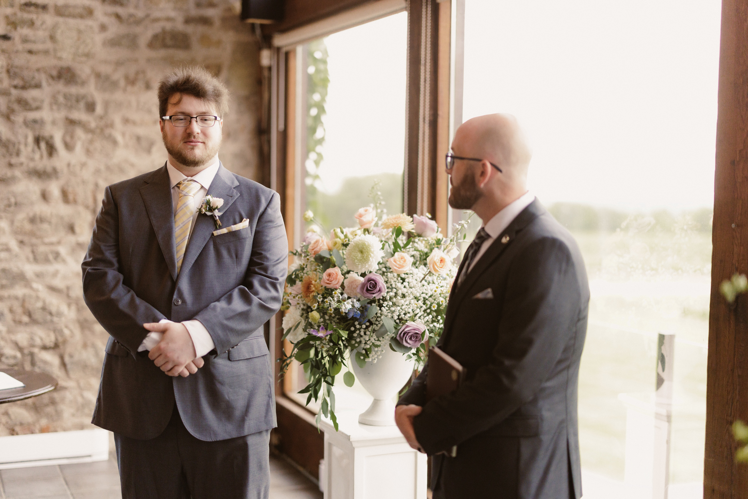 vineland estates carriage house wedding photo afterglow