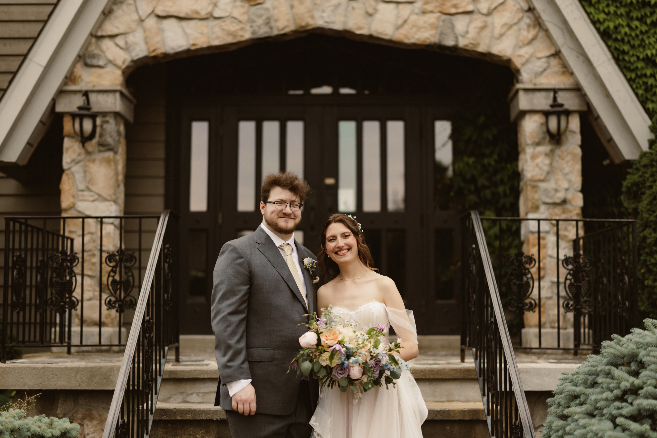 bride groom happy outside just married carriage house