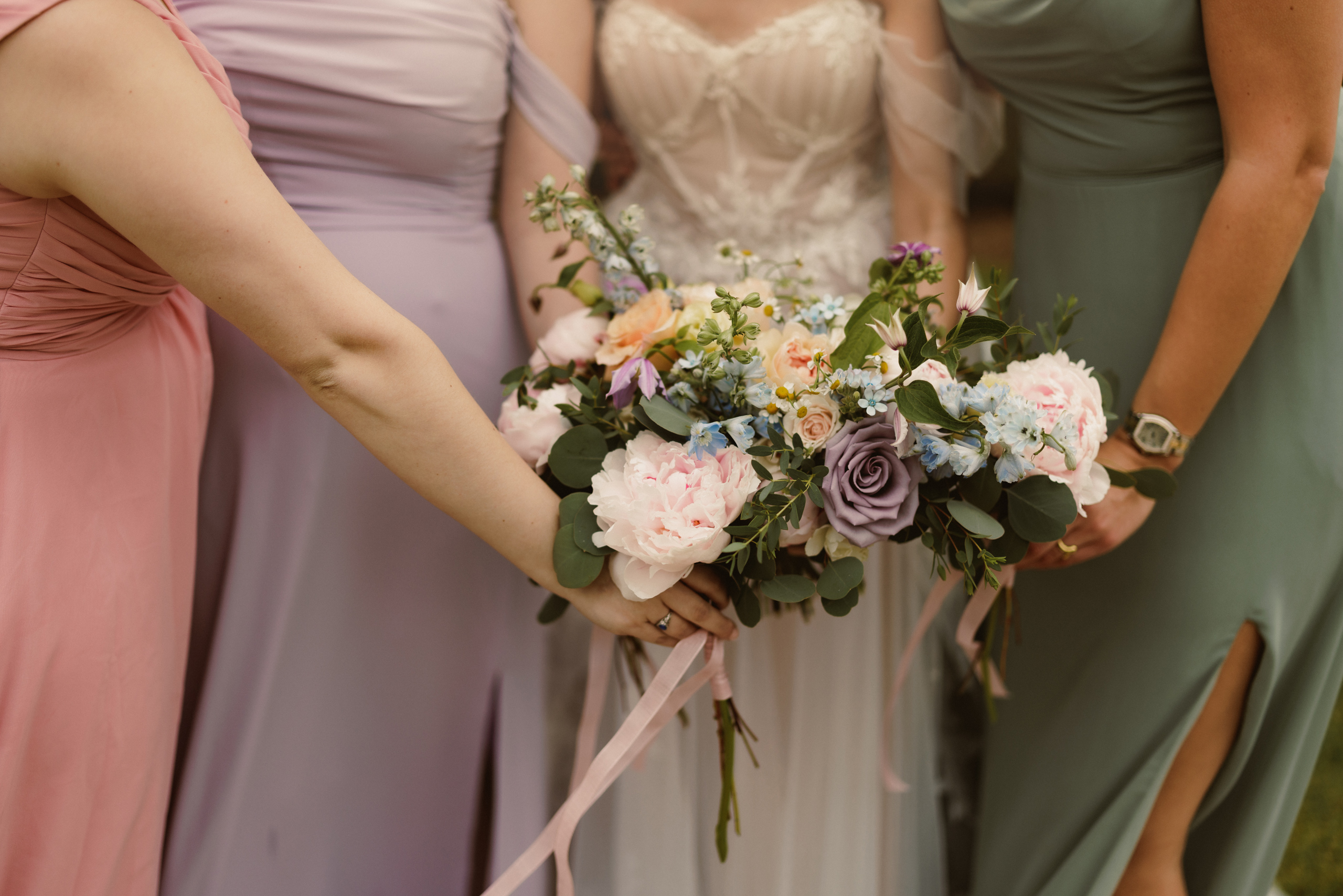 wine country floral bouquets bridesmaids vineland