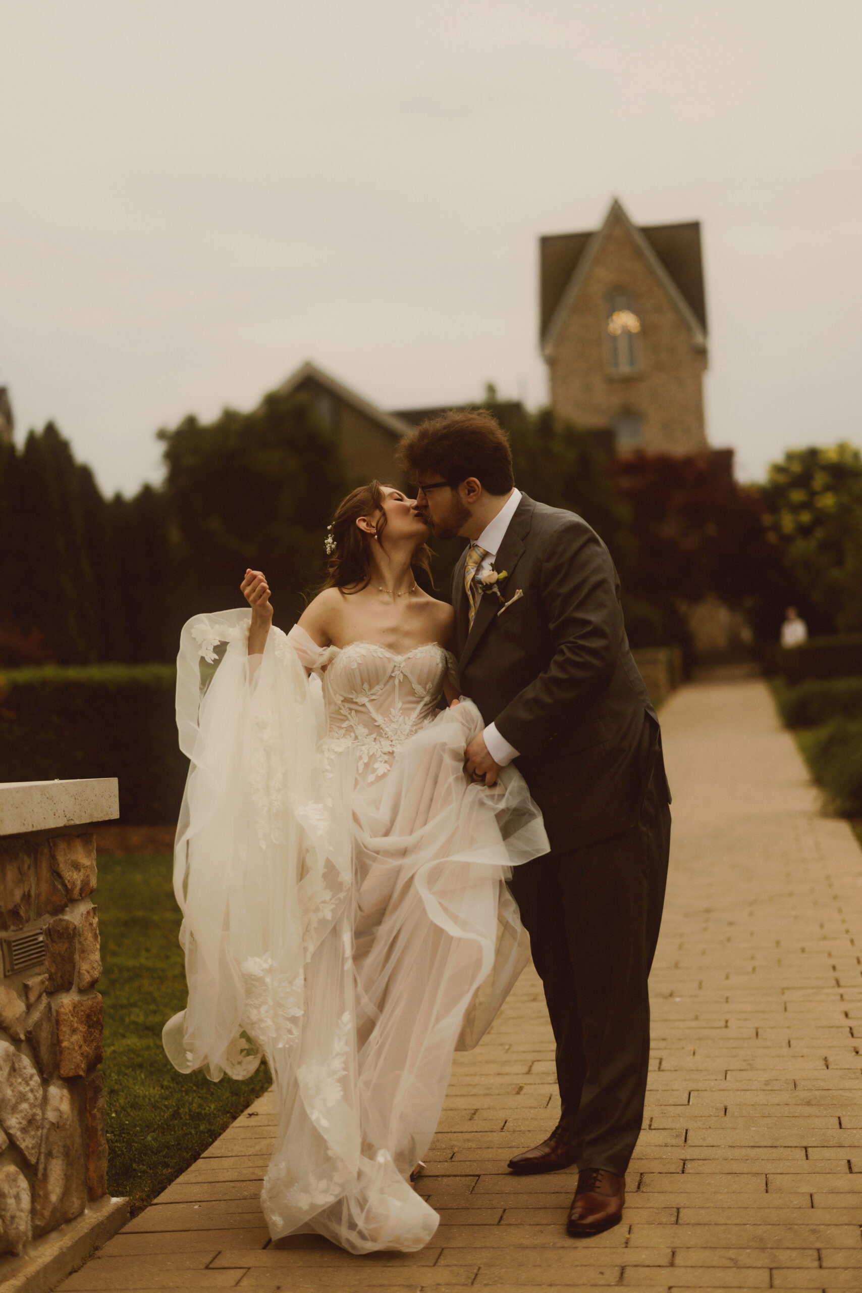 flowing wedding dress niagara afterglow