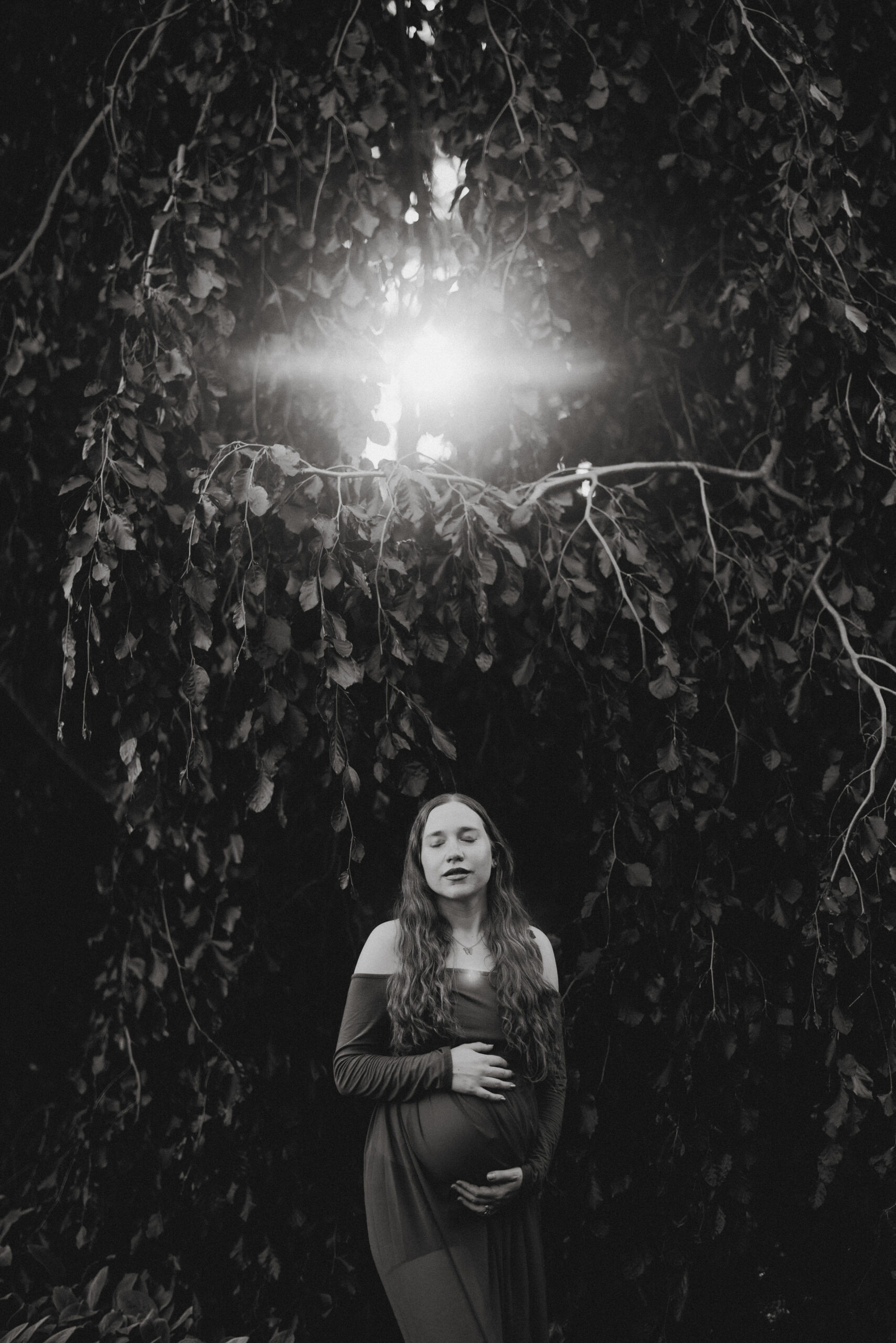 black white film fine art maternity photography niagara