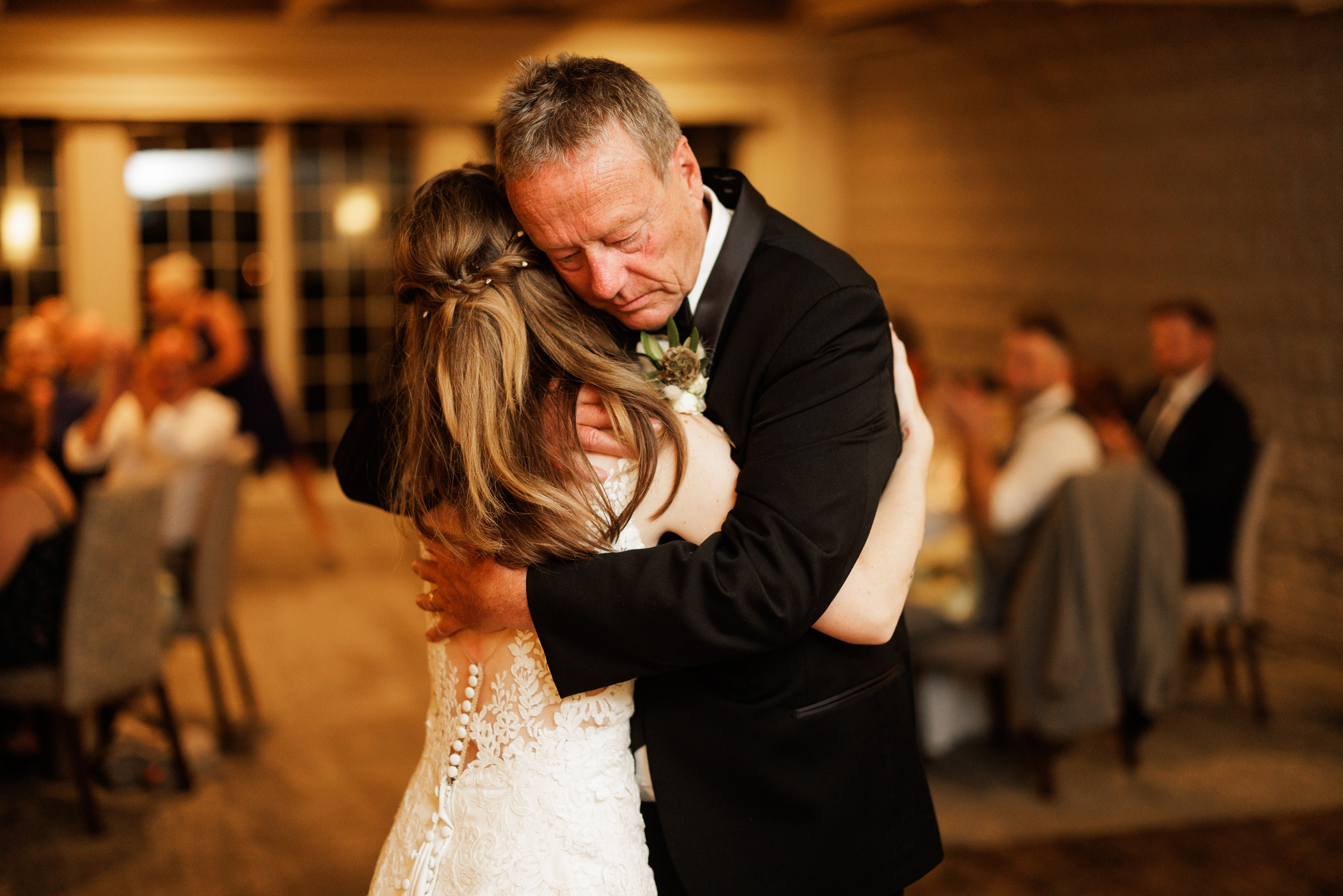 father daughter first dance windows room wedding