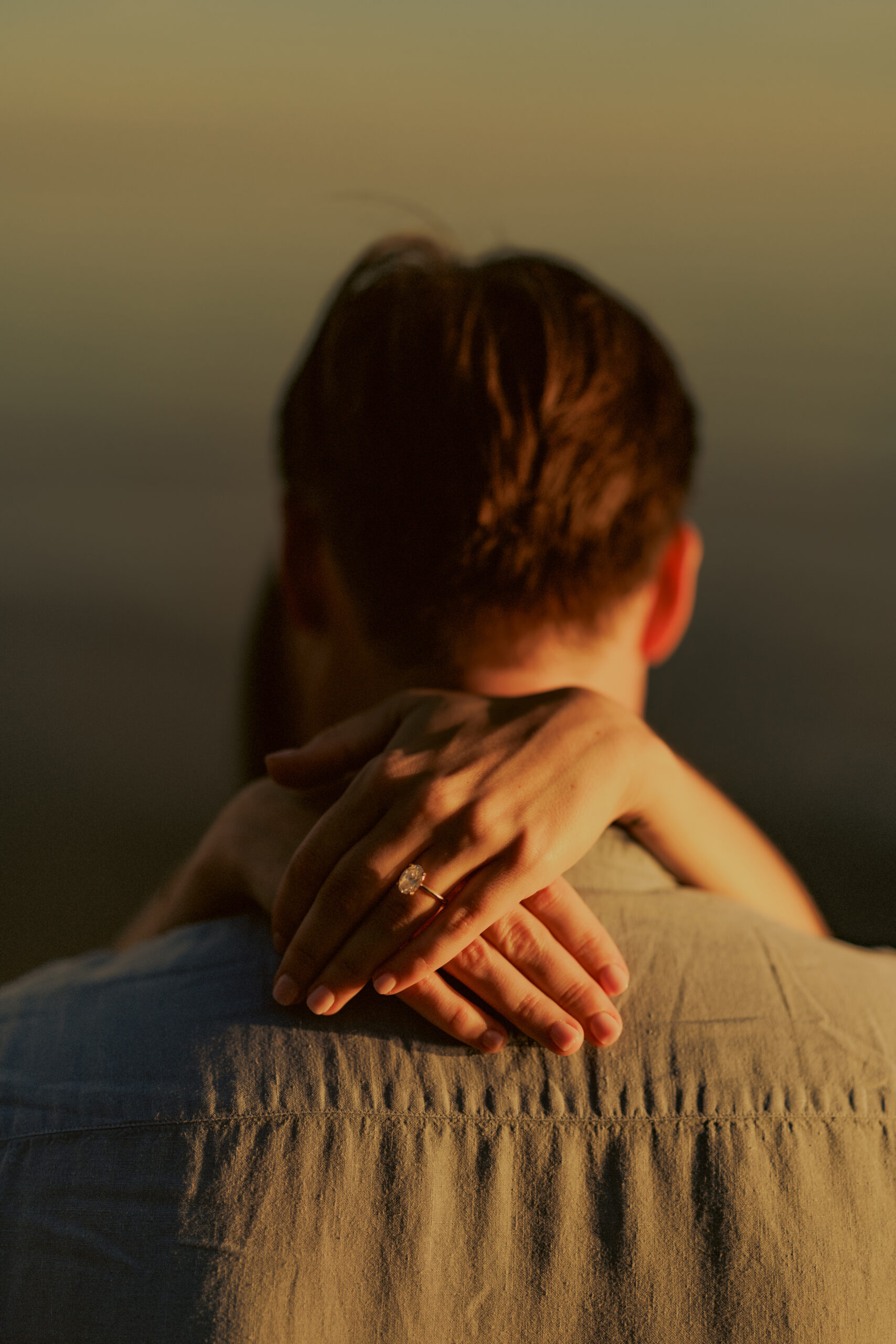 romantic engagement photos niagara