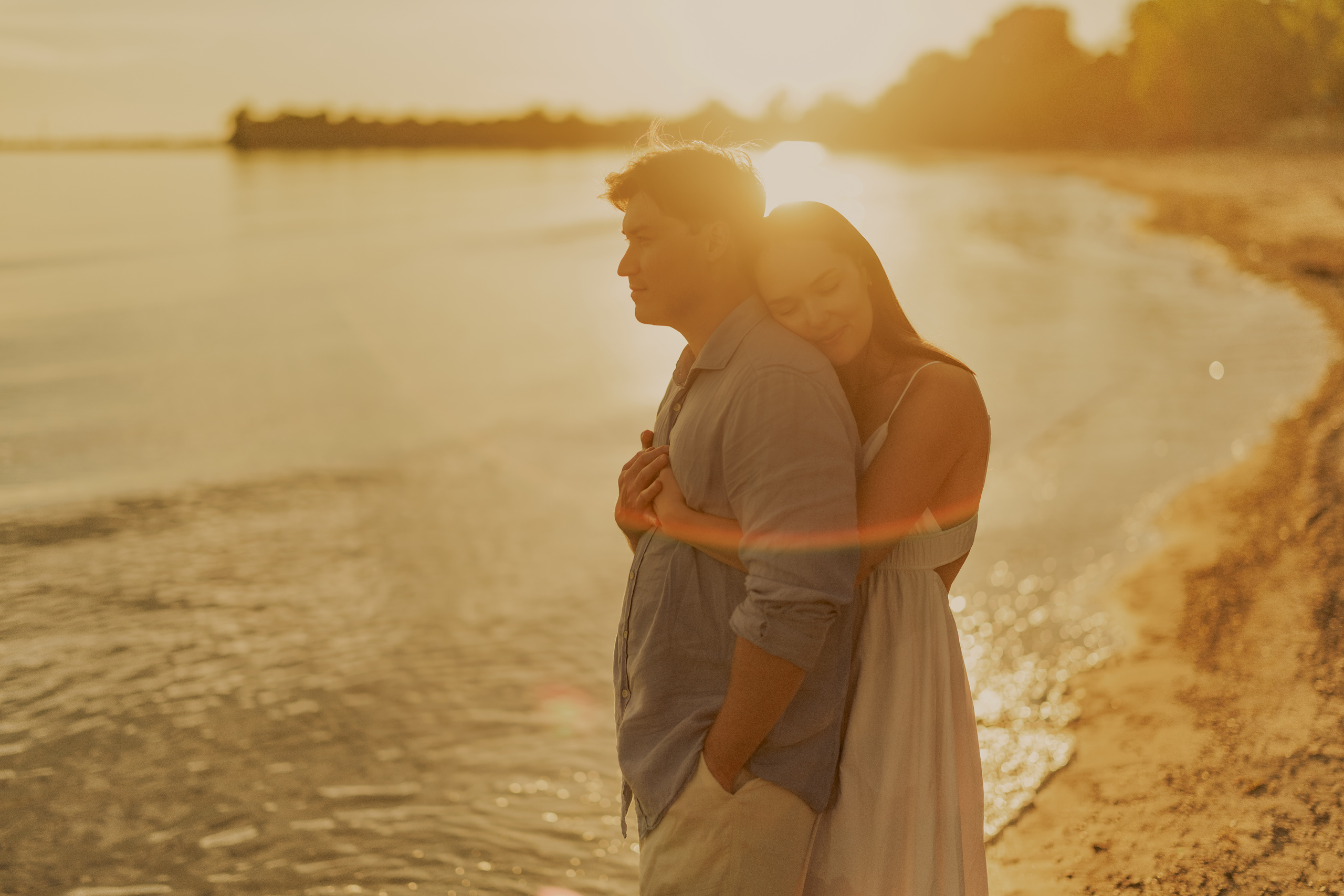 sunset beach engagement photos couple niagara