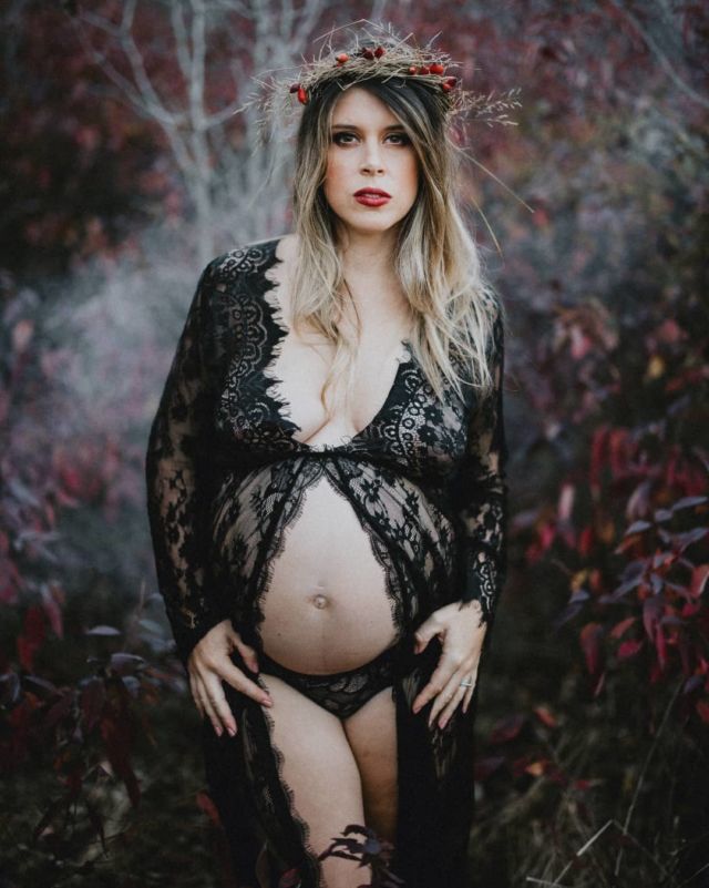 Sometimes pregnancy can feel a little scary, but it is one of the most beautiful and unique experiences that life has to offer. And it lasts for only a few months. Savour every moment of it with a maternity session. #afterglowmaternity 
.
.
#mamatobe #maternityphotos #maternityshoot #pregnant #maternityboudoir #boudoir #outdoorboudoir #afterglowboudoir #lace #fall #fog #portrait #pregnancy #beautifulpregnancy #inspirepregnancy #instagood #pregnancylife #motherhood #niagaraphotographer #niagara @thebump @todaysparent #autumn #bodypositive #boudoirphotos @pregnantbellies_shoutouts #momcurves #maternity 

@afterglowimages 
@southcoastbeautyco
@perfectpetalsbysarah 
@jessiekate_p