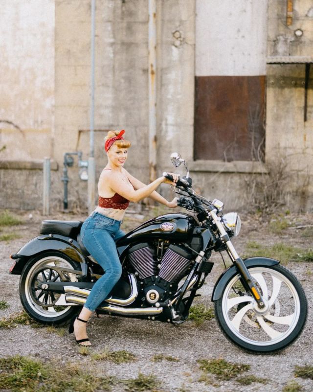 A little throwback to the 40s with this pin-up style boudoir session shot on film. Excited to share this amazing set which was just featured on @pressed.flowers.blog !! #afterglowboudoir 
.
.
Hair/makeup: @southcoastbeautyco
.
#boudoir #pinup #tbt #boudoirphotos #motorcycle #retro #film #filmisnotdead #boudoirphotography #portrait #niagaraboudoir #vintage #outdoorboudoir #redhead #curvy #beautiful #feelgood #boudoirphotoshoot #35mm #boudoirphotos #real #selflove