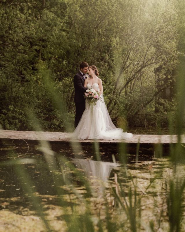 A quiet moment at @innonthetwenty and @cavespringvineyard. However brief, always make time for just the two of you on your wedding day.  #afterglowweddings 
.
.
#weddingphotographer #weddingbells #bride #groom #couple #pond #escarpment #summer #love #wedding #weddingphotography #niagaraphotographer #hamiltonphotographer #kiss #thatlight #weddingday #myniagara #niagaraweddings