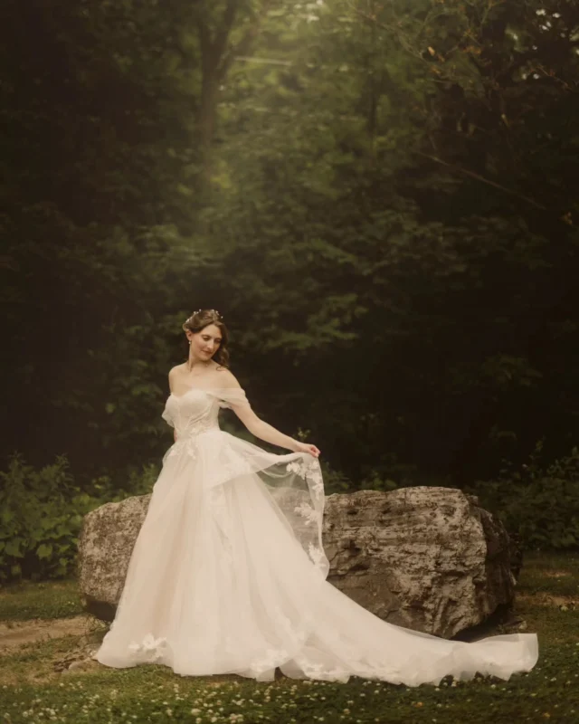 Like something from a dream, she waited for her prince. Someone of pure heart and who would move the very earth to be with her. Someone she could not be without. She married that prince today. A dream come true. Breath stolen. #afterglowweddings 
.
.
📸 @afterglowimages 
🌼 @winecountryfloral
🏠 @vinelandestatesweddings
✝️ @allseasonsweddings 
.
.
#niagaraweddings #fairytalewedding #niagaraphotographer #weddingphotos #realwedding #bride #smallwedding #weddingphotography #winerywedding #summer #solstice #love #romanticcouples #forever